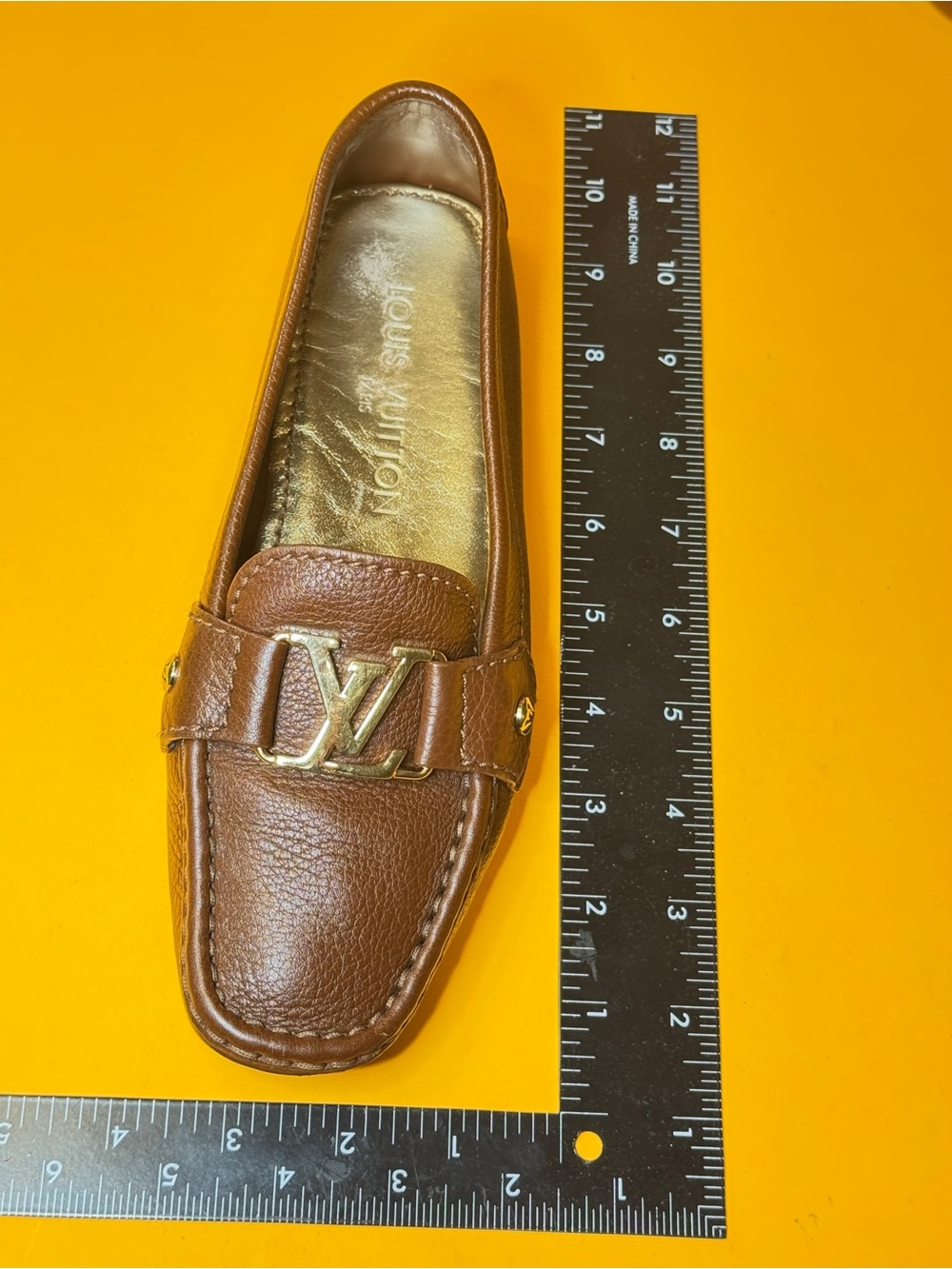 Louis Vuitton loafers Brown Leather Insole Detailing with Gold Stamp - Picture 7 of 15